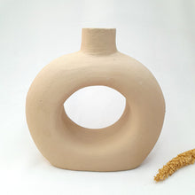 Load image into Gallery viewer, Lombok Round Art Boho Vase
