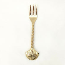 Load image into Gallery viewer, Cutlery Desert Shell
