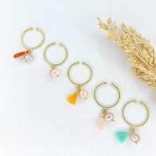 Load image into Gallery viewer, Ring Charm Pearl Tassel
