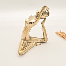 Load image into Gallery viewer, Brass Decor Meditating Yoga
