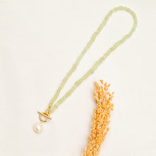 Load image into Gallery viewer, Choker Bead and Pearl
