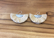 Load image into Gallery viewer, Earring Flamenco Nights ON SALE
