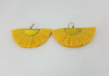 Load image into Gallery viewer, Earring Flamenco Nights ON SALE
