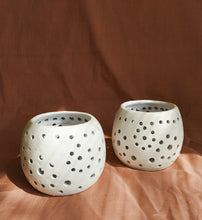 Load image into Gallery viewer, Lombok Cermic Dots Candle Holder
