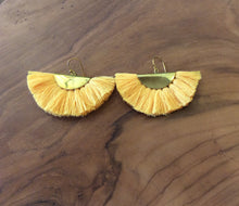 Load image into Gallery viewer, Earring Flamenco Nights ON SALE
