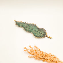Load image into Gallery viewer, Brass Incense Holder Leaf
