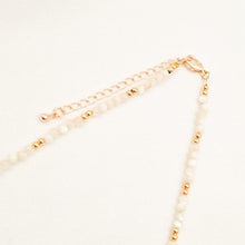 Load image into Gallery viewer, Necklace Gemstone with Moon
