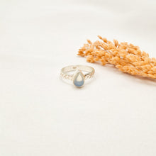 Load image into Gallery viewer, Ring Drop Opal
