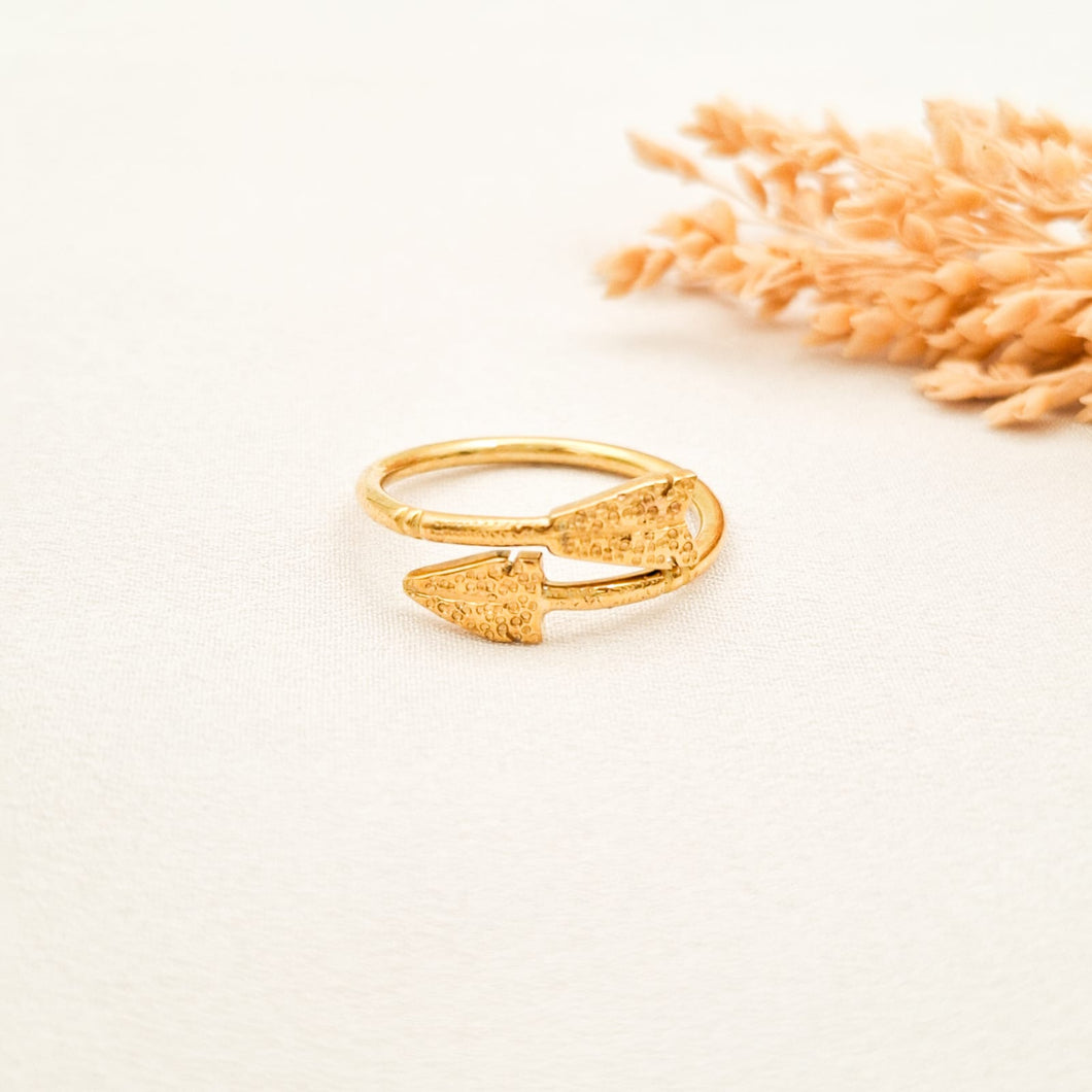 Ring Tribal Arrow
