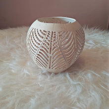 Load image into Gallery viewer, Coconut Candle Holder Natural
