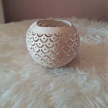 Load image into Gallery viewer, Coconut Candle Holder Natural
