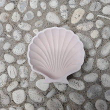 Load image into Gallery viewer, Decorative Plate Shell
