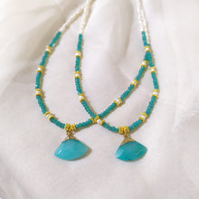 Load image into Gallery viewer, Choker Half Pearl Fan Pendant
