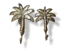 Load image into Gallery viewer, Hook Banana Tree
