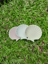 Load image into Gallery viewer, Decorative Plate Shell
