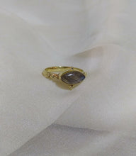 Load image into Gallery viewer, Ring Latifa
