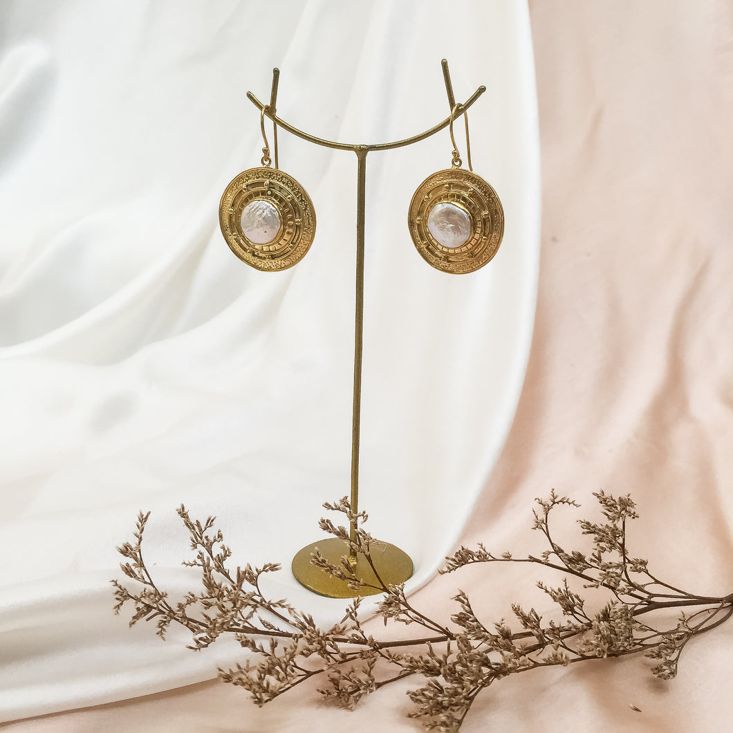 Earring Cleopatra Pearl Round Dots