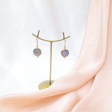 Load image into Gallery viewer, Earring India Full Moon Pearl
