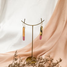 Load image into Gallery viewer, Earring Resin stick L ON SALE
