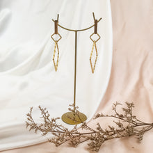 Load image into Gallery viewer, Earring Double Square
