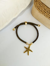 Load image into Gallery viewer, Bracelet Spiral Gold with Charm
