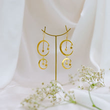 Load image into Gallery viewer, Moon and Star Errings Golden handmade Jewellery
