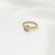 Load image into Gallery viewer, Ring Cleopatra Moonstone Dot
