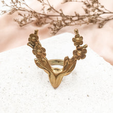 Load image into Gallery viewer, Ring Fairy Deer Flower
