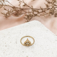 Load image into Gallery viewer, Ring India Small Pagoda
