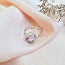 Load image into Gallery viewer, Ring Drop Big Amethyst
