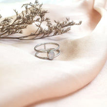 Load image into Gallery viewer, Ring Miss Double Drop
