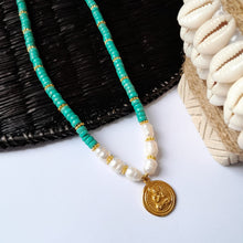 Load image into Gallery viewer, Necklace Turquoise and Pearl
