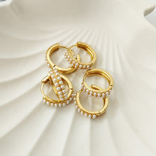 Load image into Gallery viewer, Earring Hoop Pearl Emily
