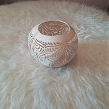 Load image into Gallery viewer, Coconut Candle Holder Natural
