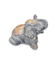 Load image into Gallery viewer, Statue Elephant

