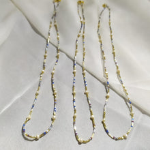 Load image into Gallery viewer, Necklace Fairy Pearls and Beads
