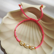Load image into Gallery viewer, Bracelet Macrame Pearl

