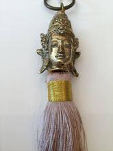 Load image into Gallery viewer, Keychain Tassel Prince Head
