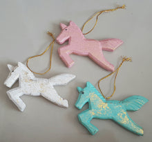 Load image into Gallery viewer, Wooden Christmas Ornaments Unicorn
